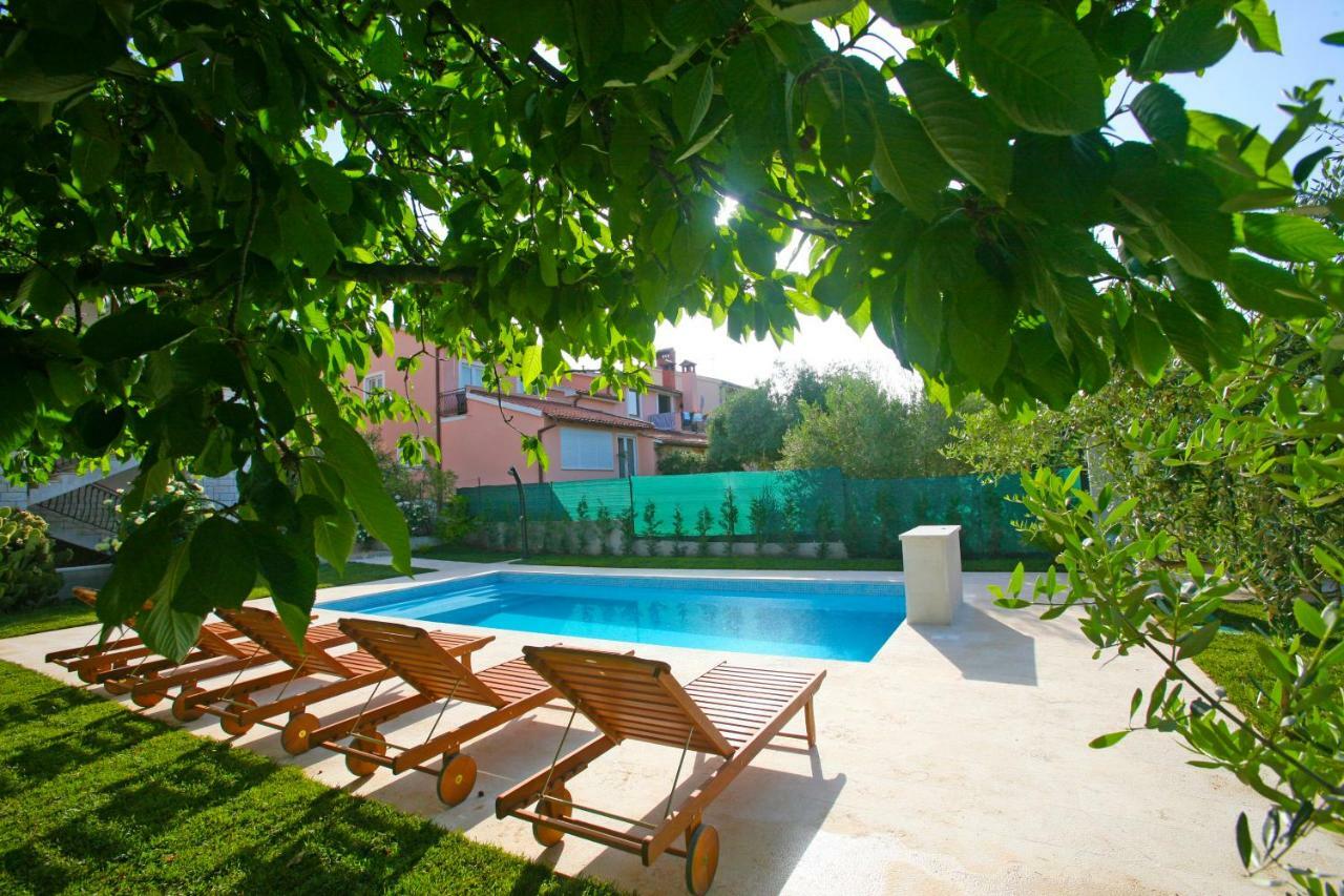Apartments Maras Poreč Eksteriør billede